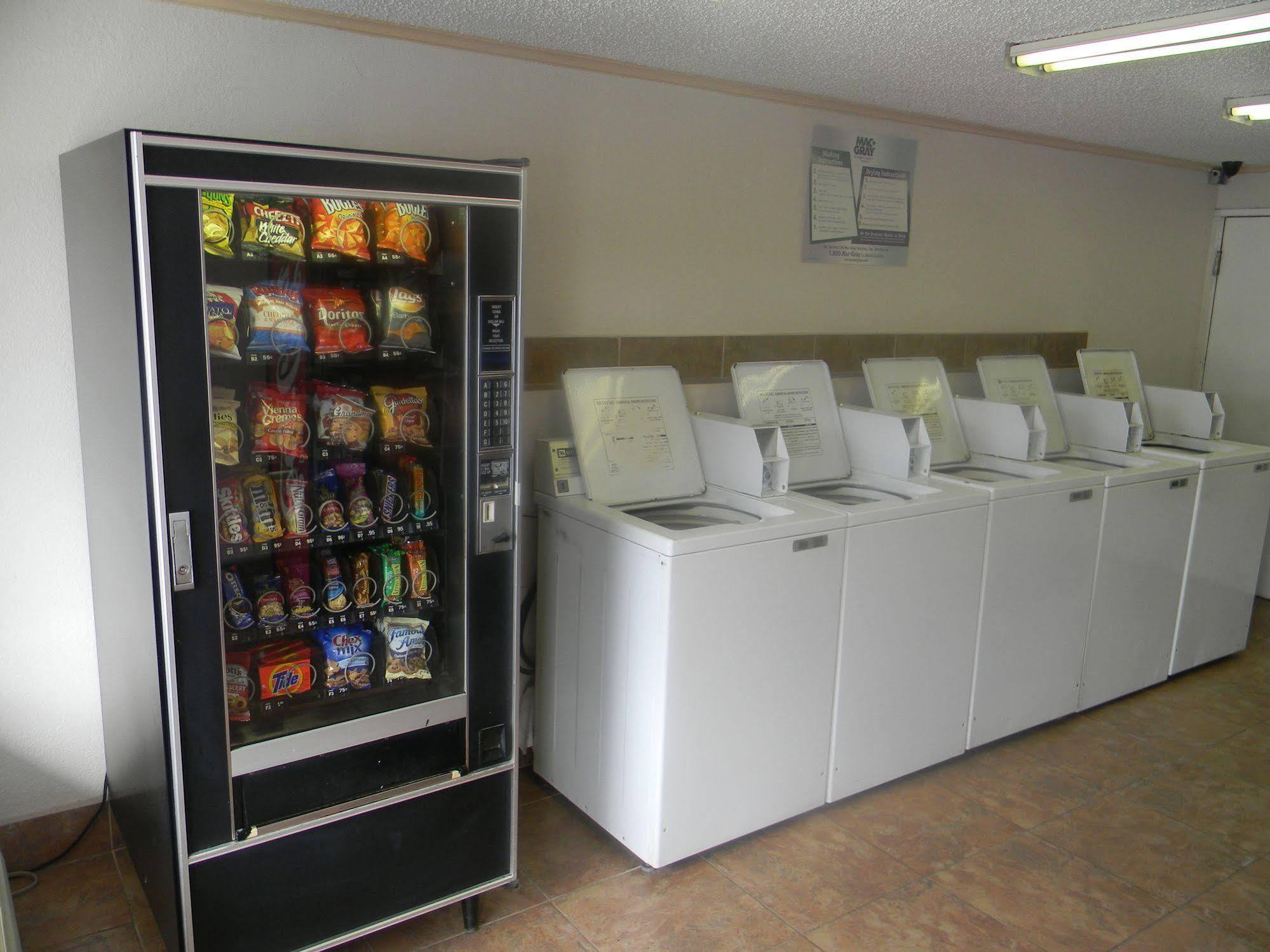 America'S Best Value Inn Conyers Exterior photo